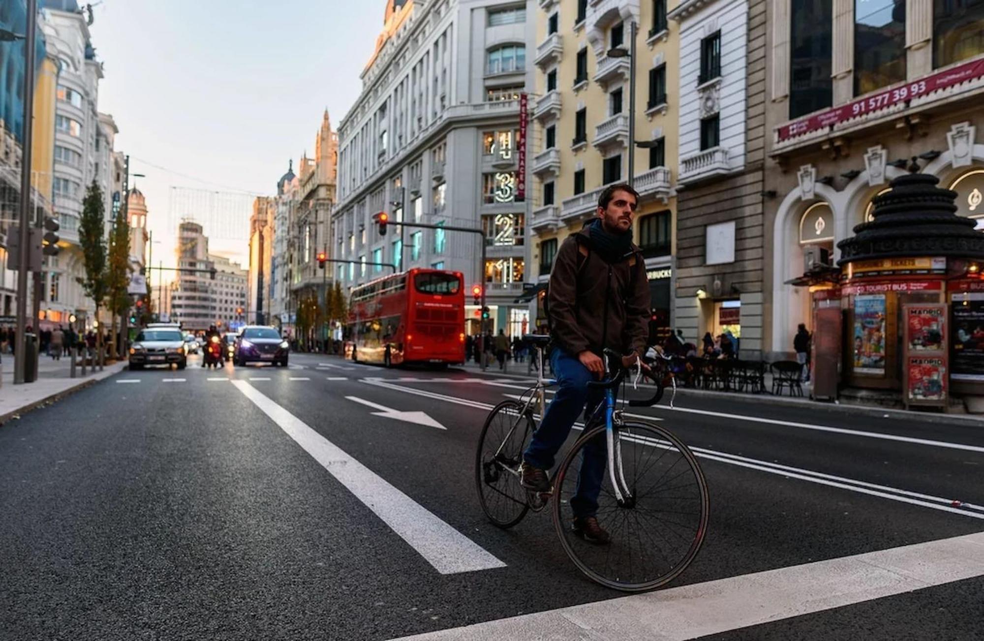 Apartamentos Day Madrid Plaza De Espana Centro Gran Via Sol Malasana المظهر الخارجي الصورة
