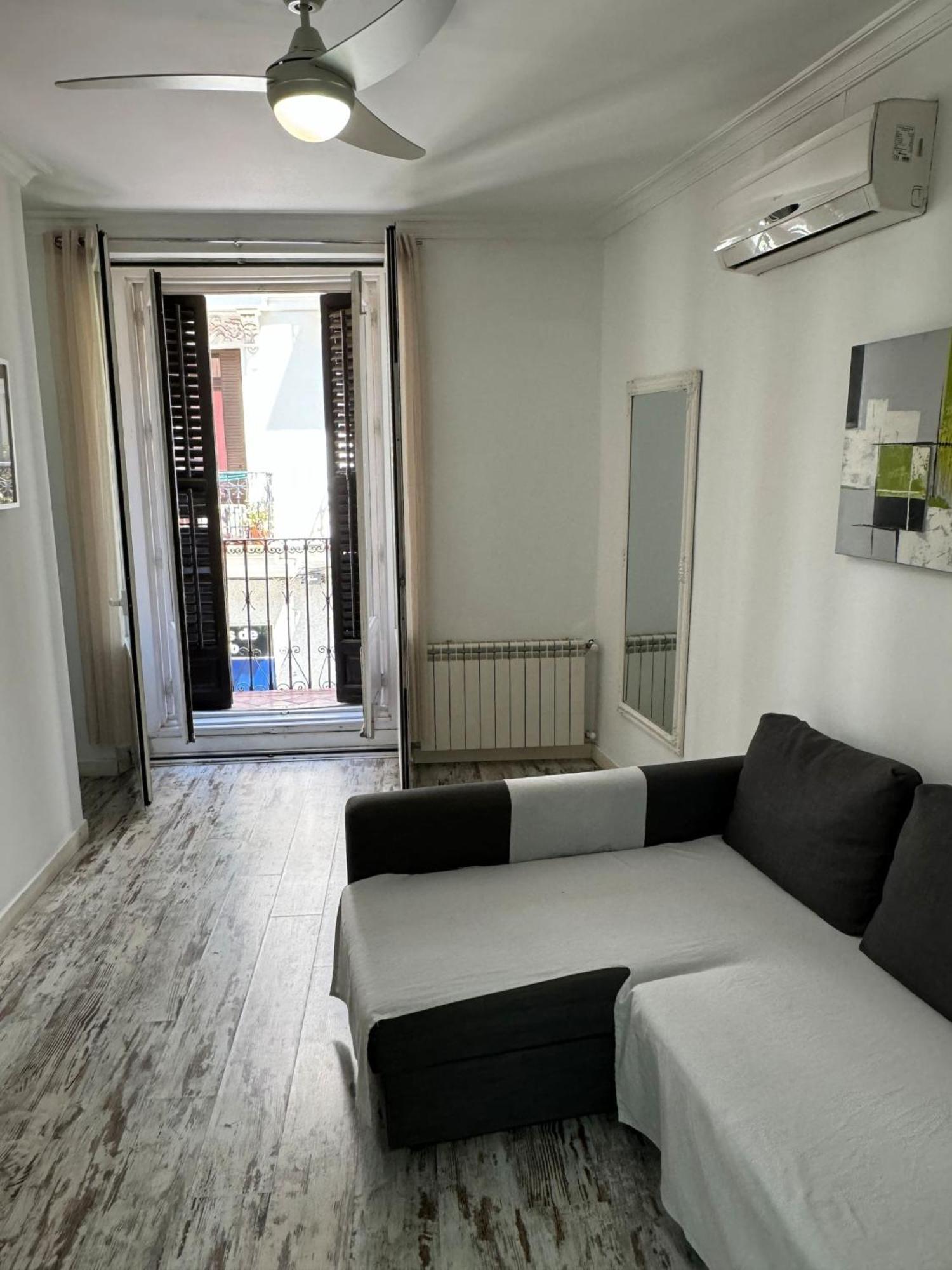 Apartamentos Day Madrid Plaza De Espana Centro Gran Via Sol Malasana المظهر الخارجي الصورة