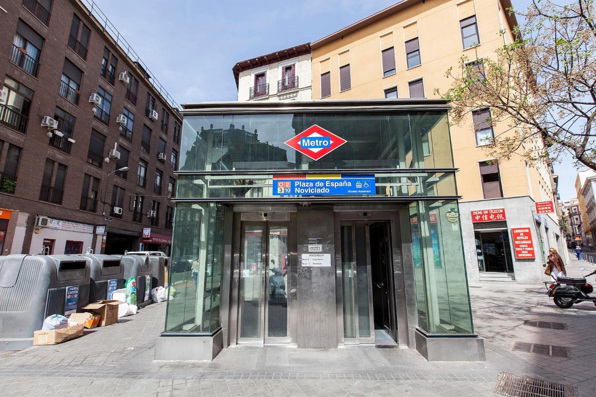 Apartamentos Day Madrid Plaza De Espana Centro Gran Via Sol Malasana المظهر الخارجي الصورة