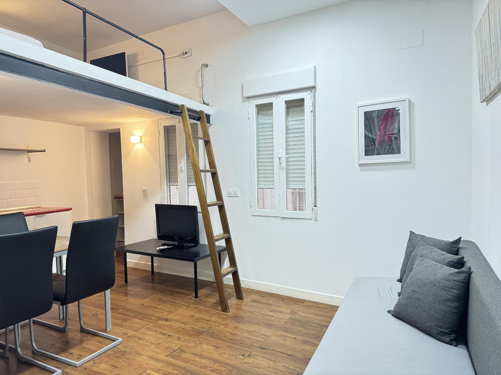Apartamentos Day Madrid Plaza De Espana Centro Gran Via Sol Malasana المظهر الخارجي الصورة